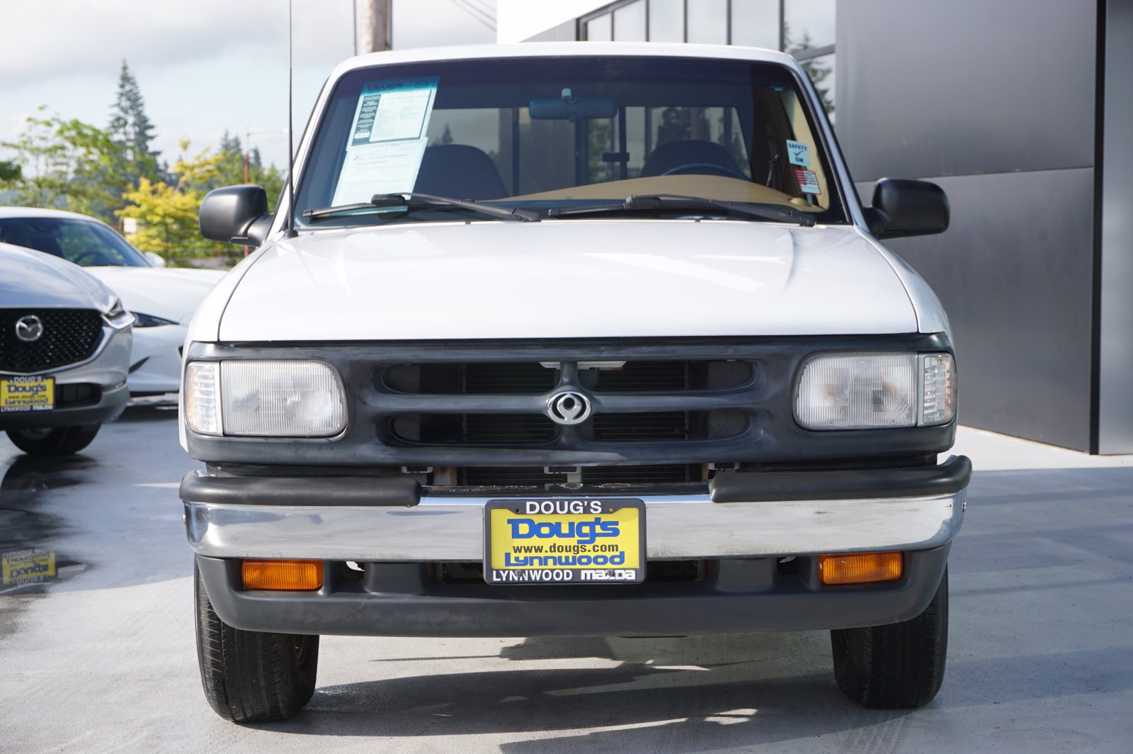 Pre-Owned 1996 Mazda B-Series 2WD Truck Extended Cab Pickup