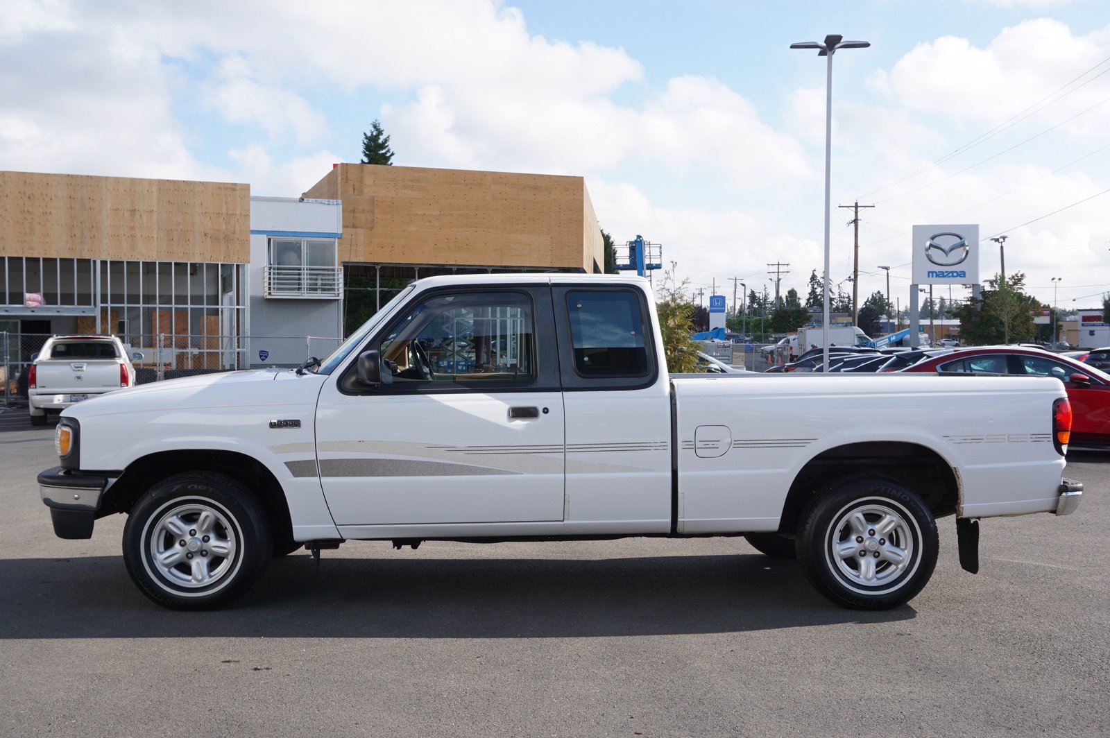 Pre Owned 1996 Mazda B Series 2wd Truck Extended Cab Pickup