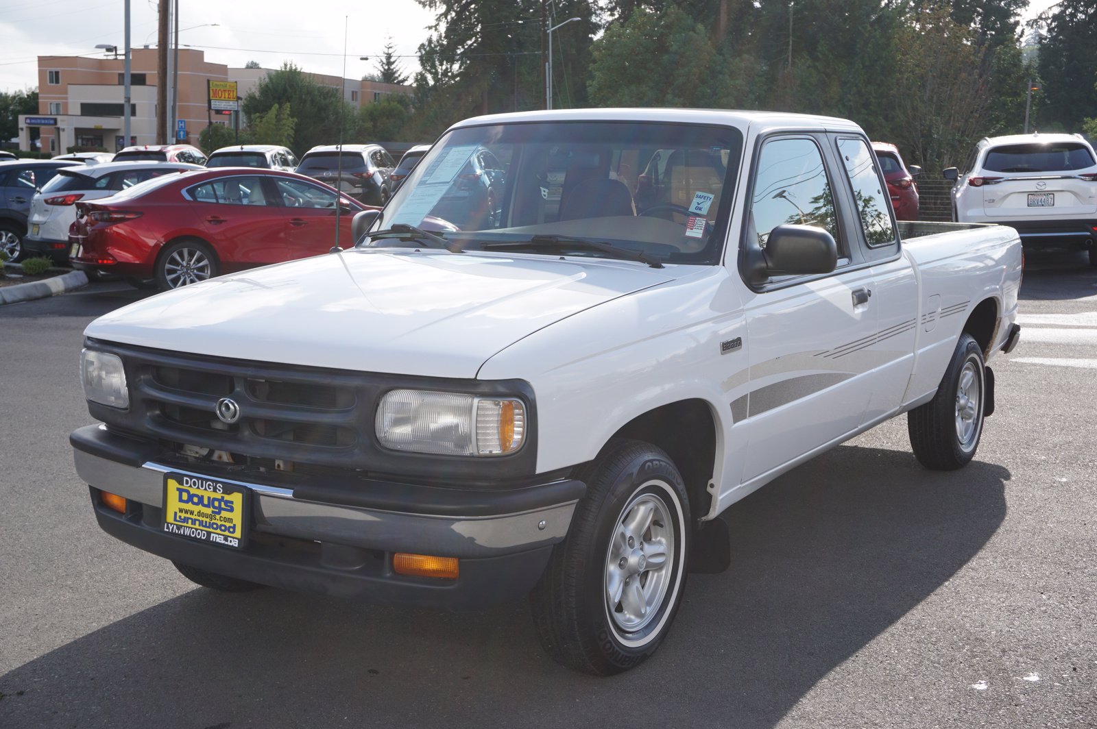 Pre-Owned 1996 Mazda B-Series 2WD Truck Extended Cab Pickup