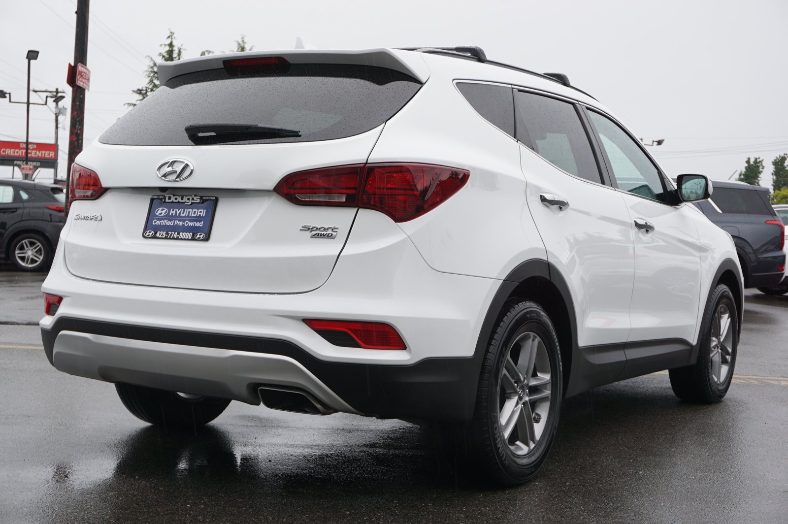 Certified Pre-Owned 2017 Hyundai Santa Fe Sport 2.4L AWD Sport Utility