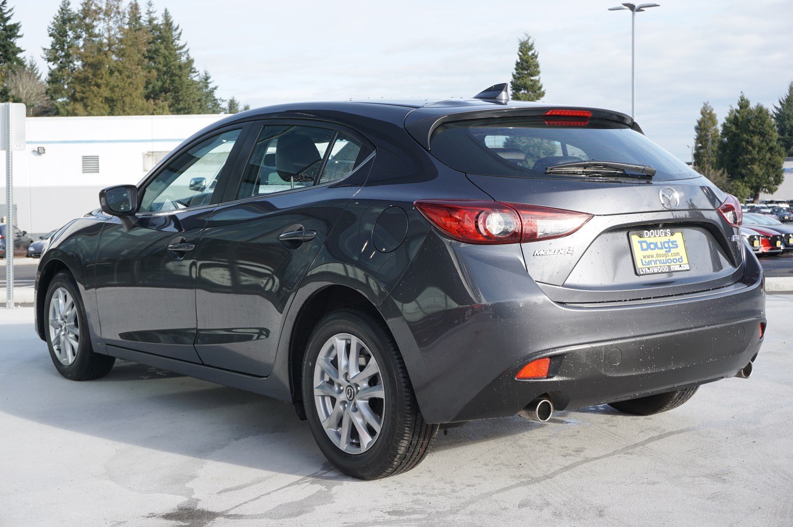 Pre-Owned 2015 Mazda3 i Grand Touring Hatchback