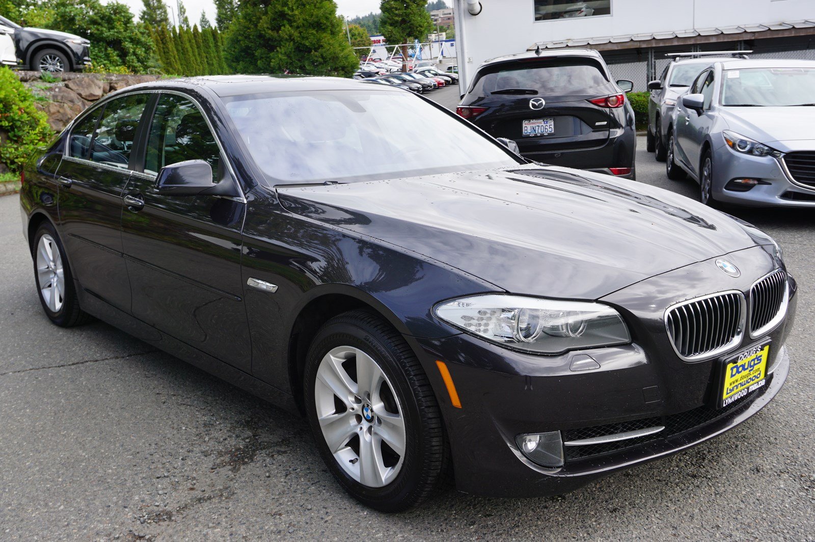 Pre-Owned 2013 BMW 5 Series 528i xDrive 4dr Car